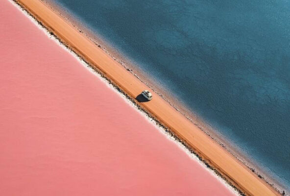 Hồ Dimboola-Pink-Lake Úc nhìn từ trên cao với màu nước hồng đặc trưng