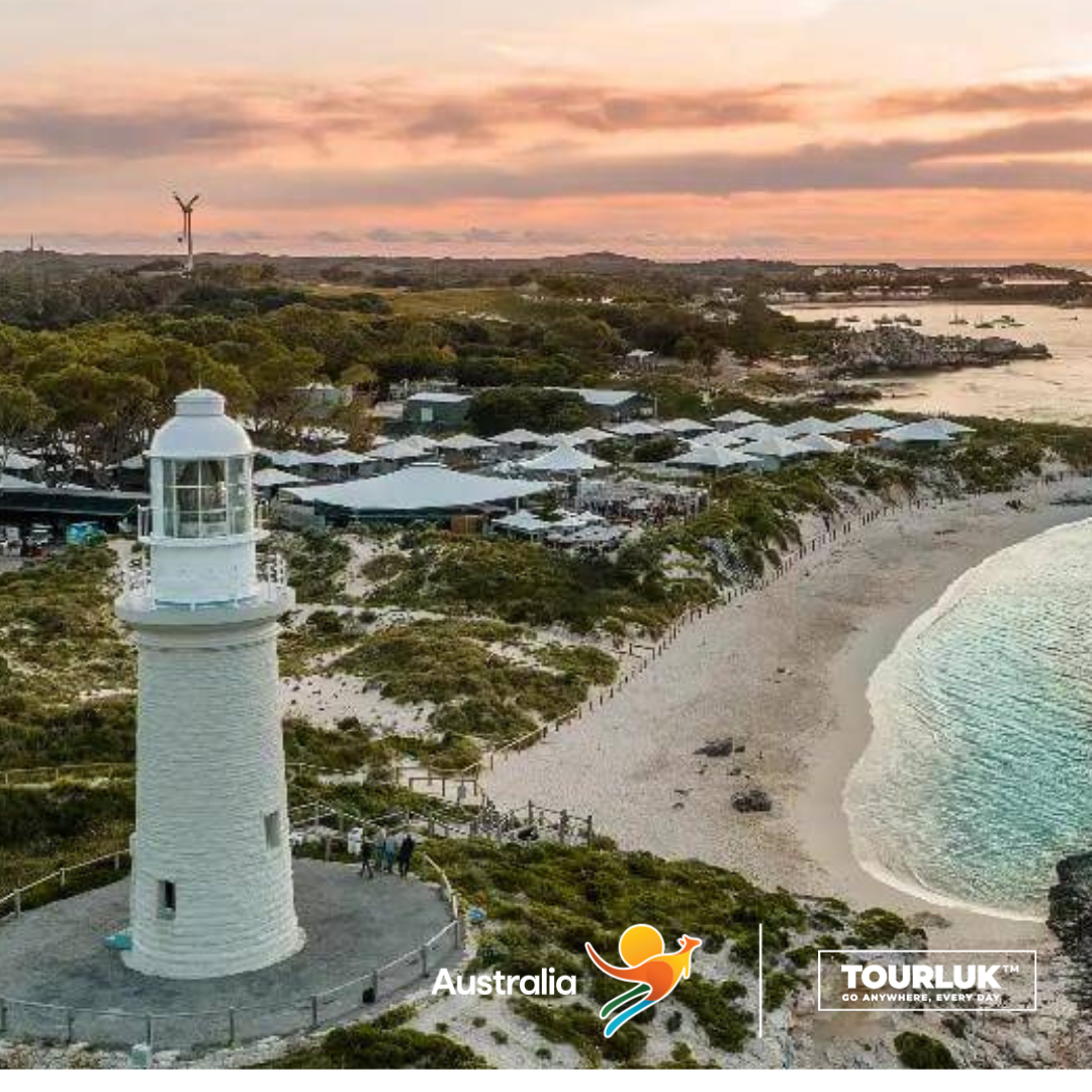Ngọn hải đăng Cape Naturaliste bên bờ biển tuyệt đẹp của vùng Margaret River, Tây Úc