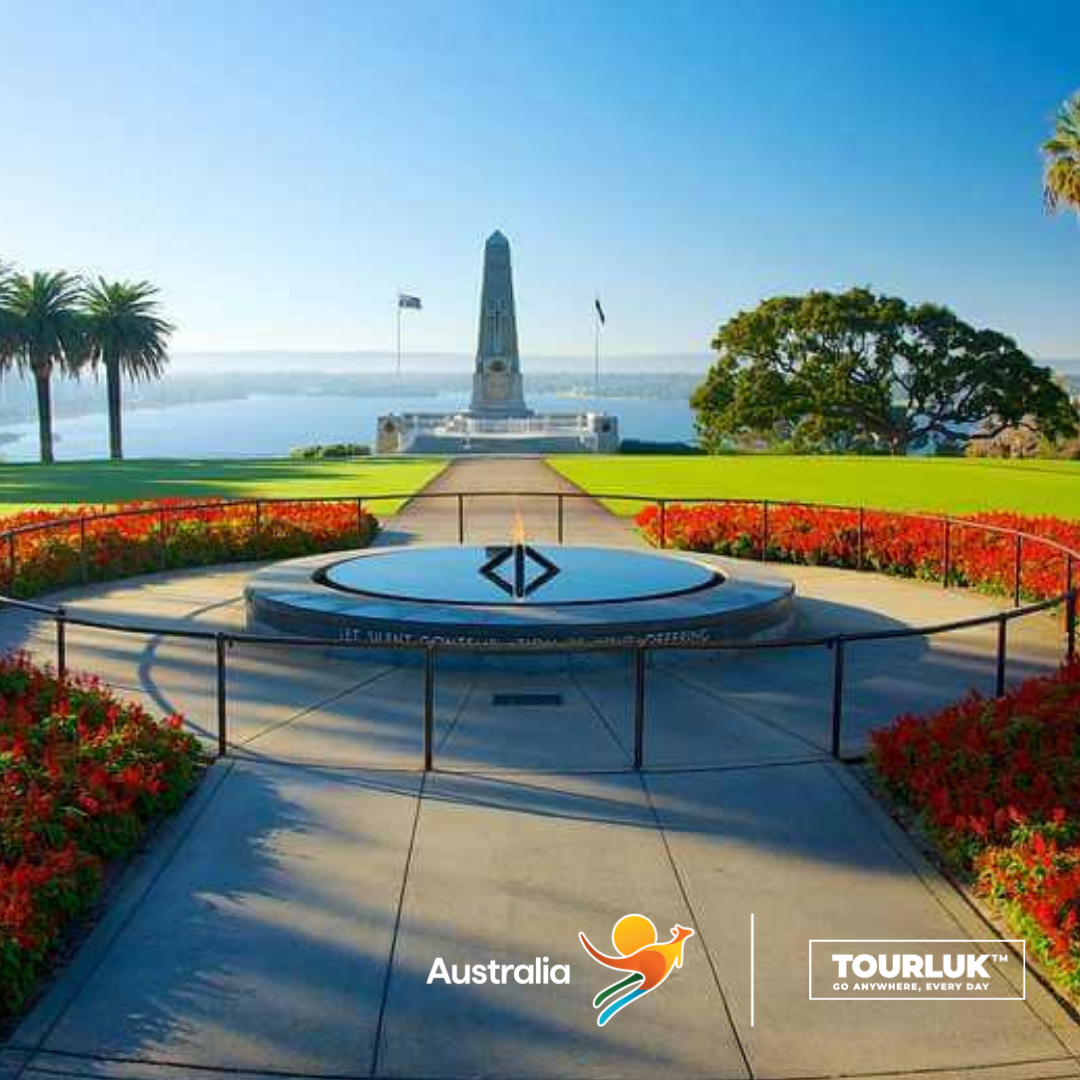 Kings Park Sydney với lối đi dạo, đài phun nước và vườn hoa rực rỡ giữa trung tâm thành phố.