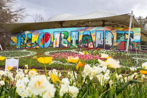Lễ hội Floriade Canberra với hàng triệu bông hoa rực rỡ tại thủ đô Canberra của Úc vào mùa xuân